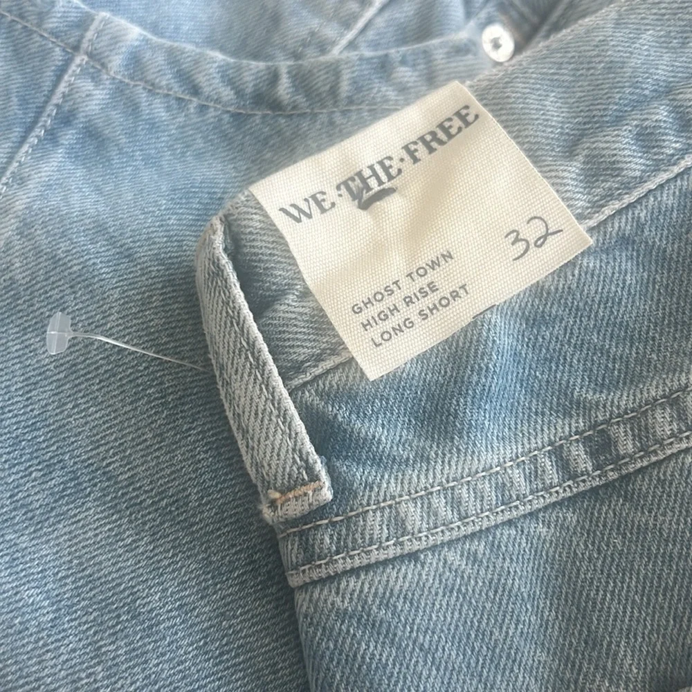 NWT Free People Ghost Town high rise  Long jorts Short size 32